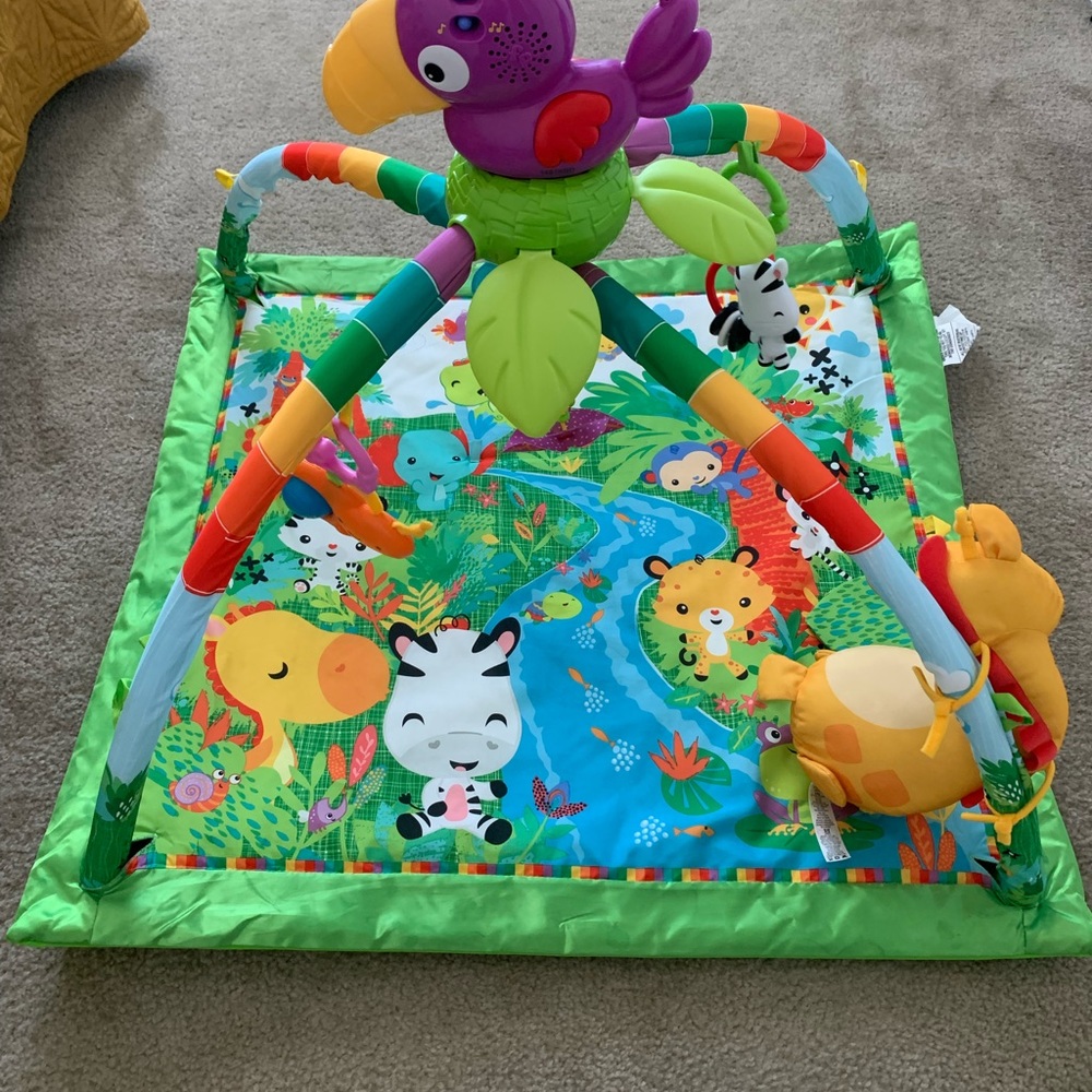 Baby activity mat